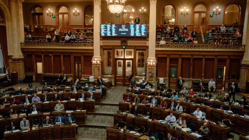 US lawmakers debating in Congress chamber during gas tax holiday discussions Iran war 2026